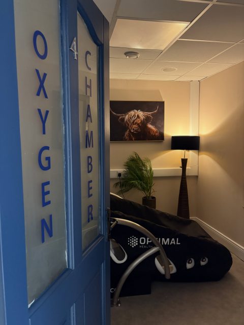 A look inside our Oxygen Chamber room ✨

Hyperbaric Oxygen Therapy involves breathing oxygen in a pressurised environment, increasing the amount of oxygen available to the body.

Some of the potential benefits include:
- Supporting recovery and healing
- Helping with swelling and inflammation
- Supporting recovery after injury or surgery
- Promoting overall wellbeing
- A relaxing addition to your recovery routine

Want to find out more about our Oxygen Chamber? Give us a call on (0504) 26090 to chat to the team or book a session.
#thephysiolab #thurles #hyperbaricoxygentherapy #hyperbaricchamber #longetivity